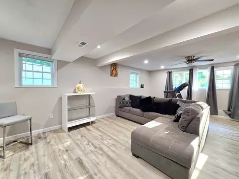 457 Granite St, Worcester, MA 01607 photo 26