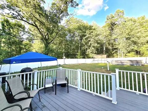 457 Granite St, Worcester, MA 01607 photo 33