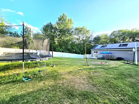 457 Granite St, Worcester, MA 01607 photo 42