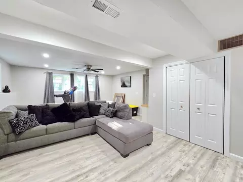 457 Granite St, Worcester, MA 01607 photo 27
