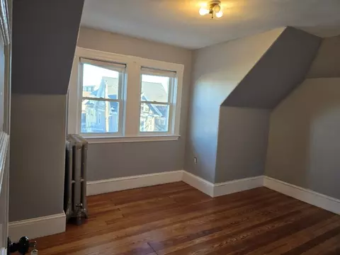 44 Walnut St, Everett, MA 02149 photo 32
