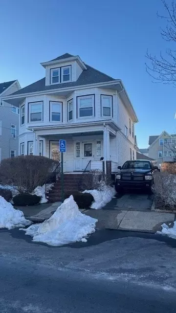 44 Walnut St, Everett, MA 02149 photo 2