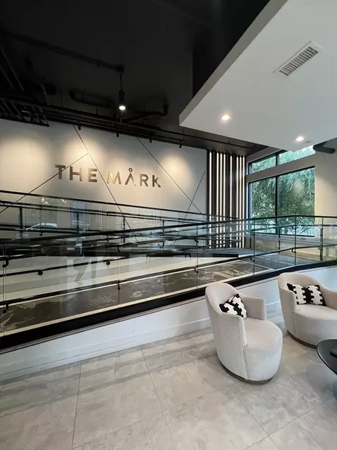 99 Sumner St #307, Boston, MA 02128