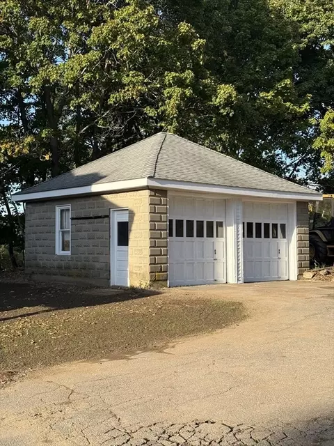 216 Plain St, Millis, MA 02054 photo 32
