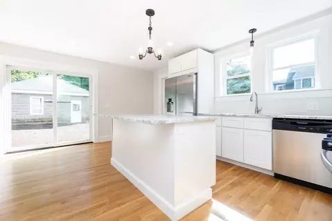 216 Plain St, Millis, MA 02054 photo 9