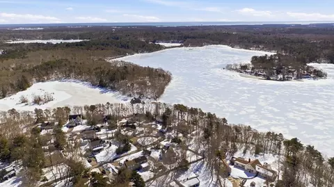 63 Deer Ridge Rd, Mashpee, MA 02649 photo 5