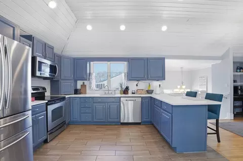63 Deer Ridge Rd, Mashpee, MA 02649 photo 9