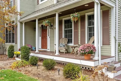 11 Sholan Cir, Harvard, MA 01451 photo 4