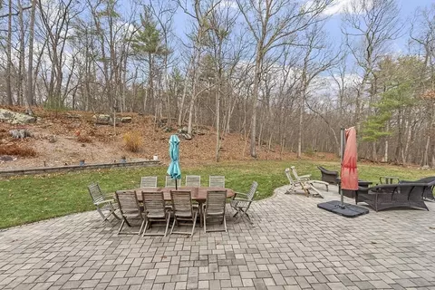 11 Sholan Cir, Harvard, MA 01451 photo 7