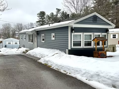 868 Southampton Rd #70, Westfield, MA 01085