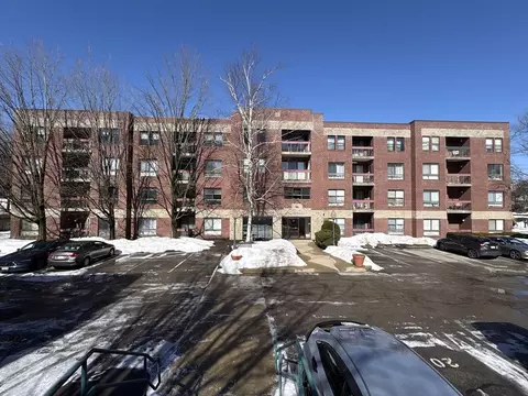 14 Heron St #210, Boston, MA 02132
