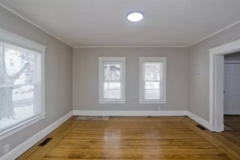 148 Yale St, Springfield, MA 01109 photo 10