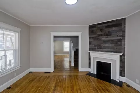 148 Yale St, Springfield, MA 01109 photo 13