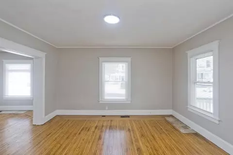 148 Yale St, Springfield, MA 01109 photo 11