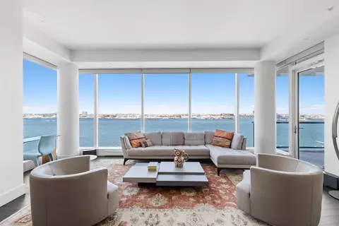22 Liberty Dr #8F, Boston, MA 02210