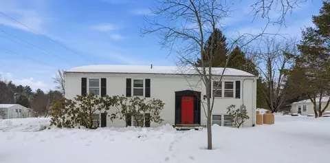 105 Pomeroy Ln, Amherst, MA 01002