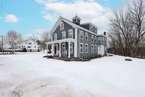158 Worcester St, Grafton, MA 01536