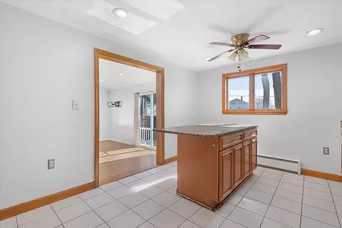 3 Payson St, Worcester, MA 01607 photo 6
