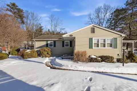 308 Apremont Hwy, Holyoke, MA 01040