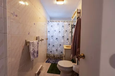 37 Argyle St, Everett, MA 02149 photo 3