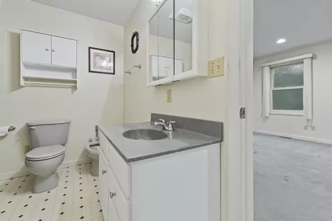 72 Ida Ln, Fall River, MA 02720 photo 16