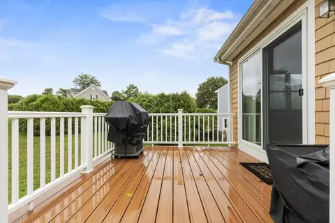 72 Ida Ln, Fall River, MA 02720 photo 24