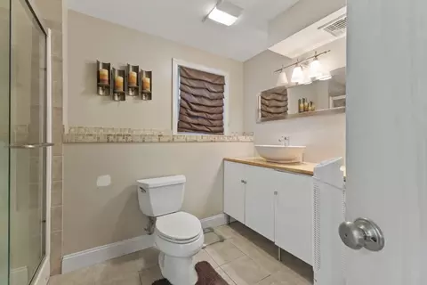 72 Ida Ln, Fall River, MA 02720 photo 23