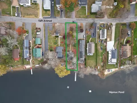 27 Taft Ave, Mendon, MA 01756