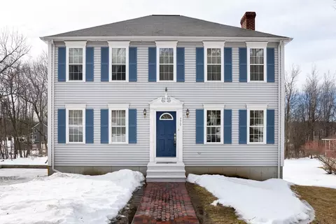 779 Willard St, Leominster, MA 01453