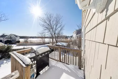Exterior - 181 Atlantic Ave, Hull, MA 02045 photo 1 of 4