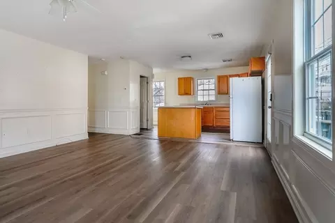 318 Crescent St #A, Fall River, MA 02720 photo 4