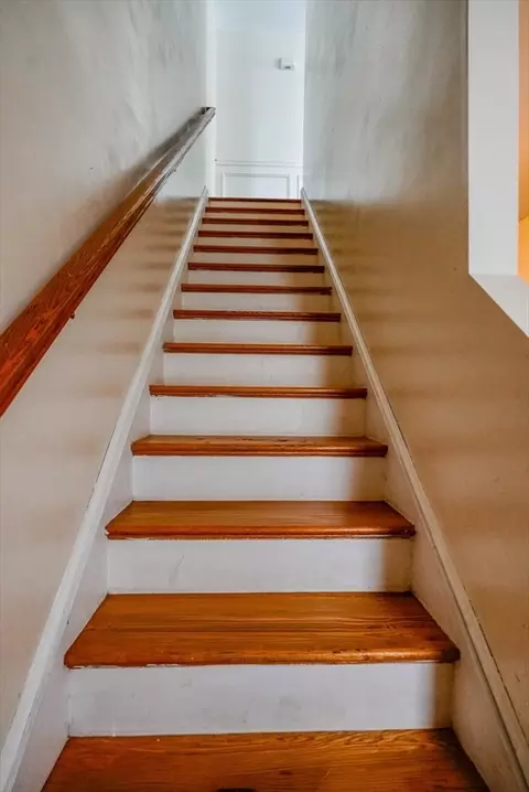 318 Crescent St #A, Fall River, MA 02720 photo 9