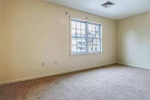 318 Crescent St #A, Fall River, MA 02720 photo 12