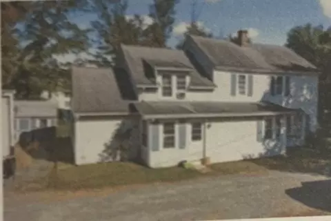 345 Greenfield Rd, Deerfield, MA 01342