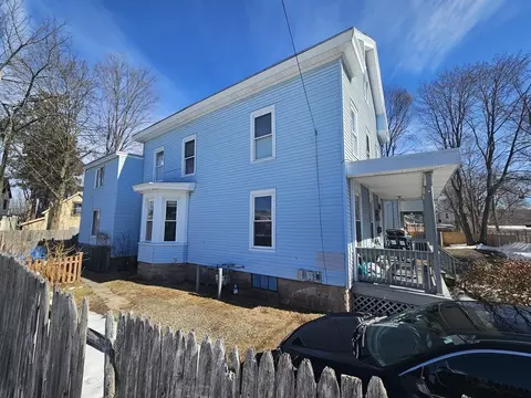 Exterior - 7 Union Ct, Easthampton, MA 01027 photo 3 of 7