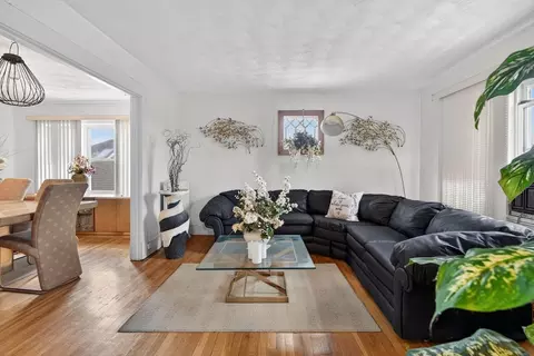 53 Sycamore, Everett, MA 02149 photo 16