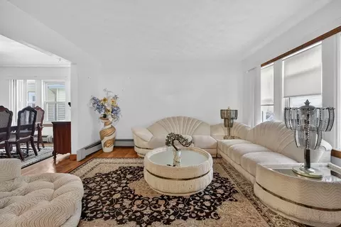 53 Sycamore, Everett, MA 02149 photo 2