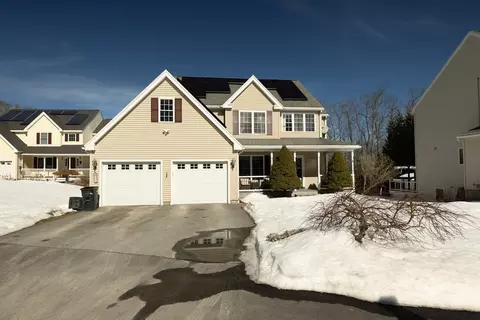 36 Sunrise Ave, Worcester, MA 01606