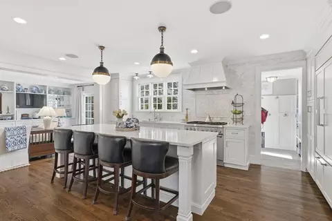 16 Pickwick Rd, Marblehead, MA 01945 photo 8