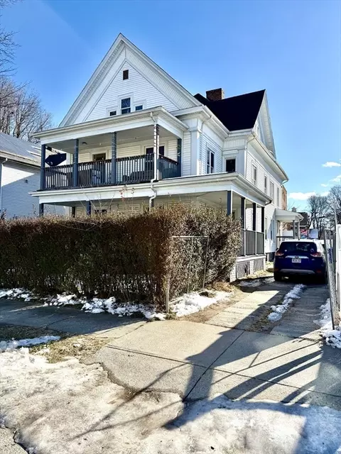 21 Merwin St, Springfield, MA 01107 photo 7