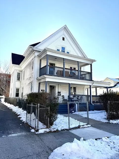 21 Merwin St, Springfield, MA 01107 photo 8
