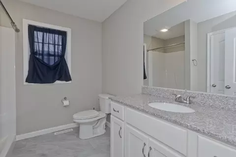 239 Gresham St, Springfield, MA 01119 photo 18