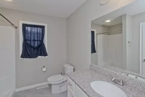 239 Gresham St, Springfield, MA 01119 photo 19