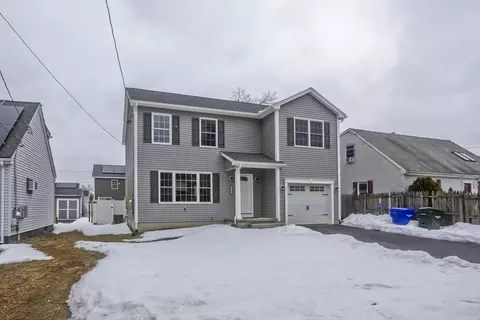 239 Gresham St, Springfield, MA 01119 photo 3