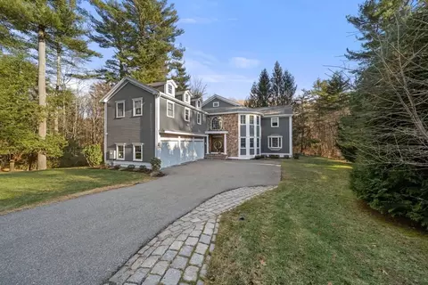 146 Pine St, Dover, MA 02030