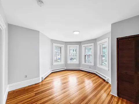 Living - 19 Moore St, Winthrop, MA 02152 photo 4 of 10