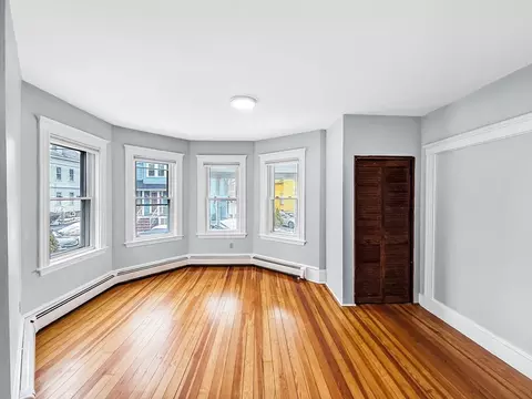 Living - 19 Moore St, Winthrop, MA 02152 photo 3 of 10