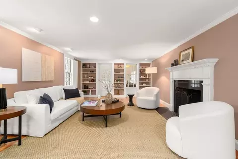 401 Clinton Rd, Brookline, MA 02445 photo 2