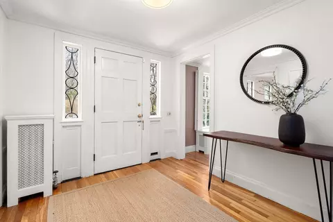 401 Clinton Rd, Brookline, MA 02445 photo 3