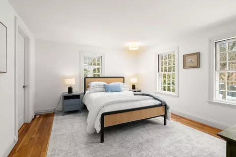 401 Clinton Rd, Brookline, MA 02445 photo 18